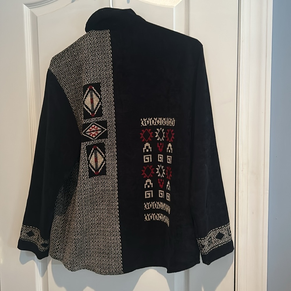 Women’s light jacket - Picture 2 of 3